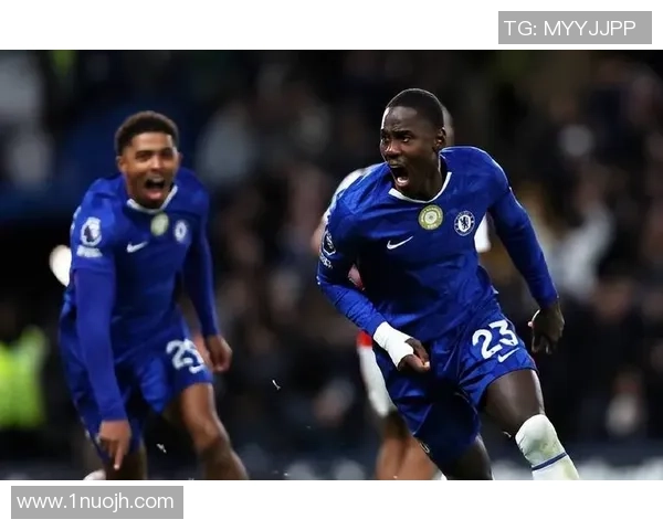 英超焦点战切尔西与阿森纳互交白卷争议判罚引发全场热议 英超焦点战切尔西与阿森纳互交白卷争议判罚引发全场热议