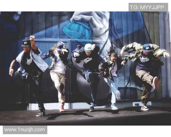 重庆街舞队节奏表现的数据分析与艺术魅力探讨 重庆街舞队节奏表现的数据分析与艺术魅力探讨