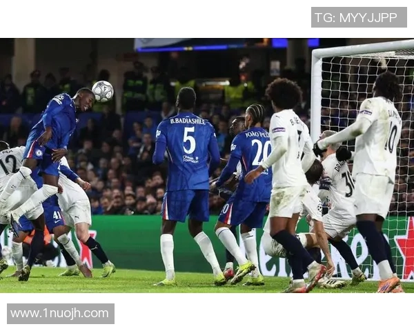 巴萨与切尔西友谊赛精彩对决四个进球引爆全场激情瞬间回顾