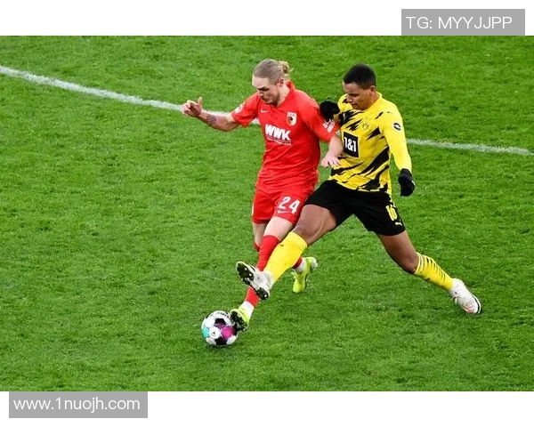 世界杯精彩对决:多特蒙德与尤文图斯1比1平局绝杀瞬间引发全场狂欢 世界杯精彩对决:多特蒙德与尤文图斯1比1平局绝杀瞬间引发全场狂欢