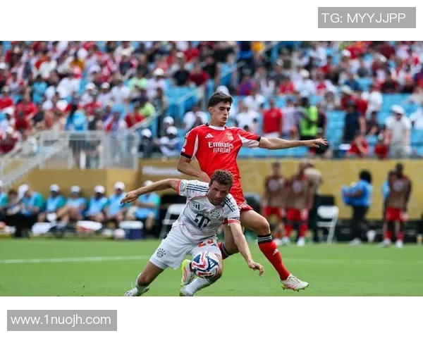 德甲精彩对决曼联绝杀马竞神扑引发争议判罚全场沸腾