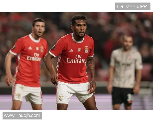 欧冠精彩瞬间那不勒斯5-0本菲卡乌龙球引爆全场十大进球回顾